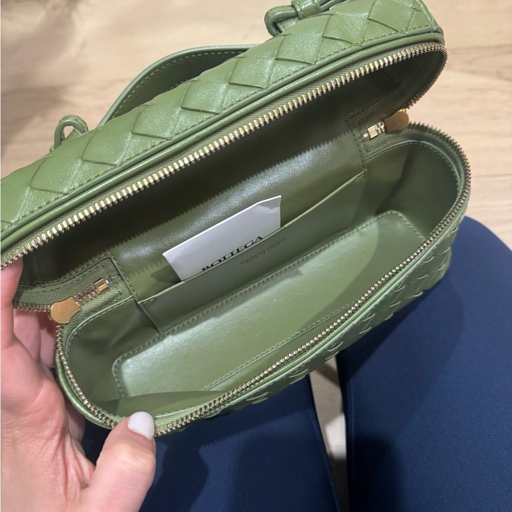 Bottega Veneta bang bang vanity Olive Woven Crossbody Bag - Picture 9 of 11